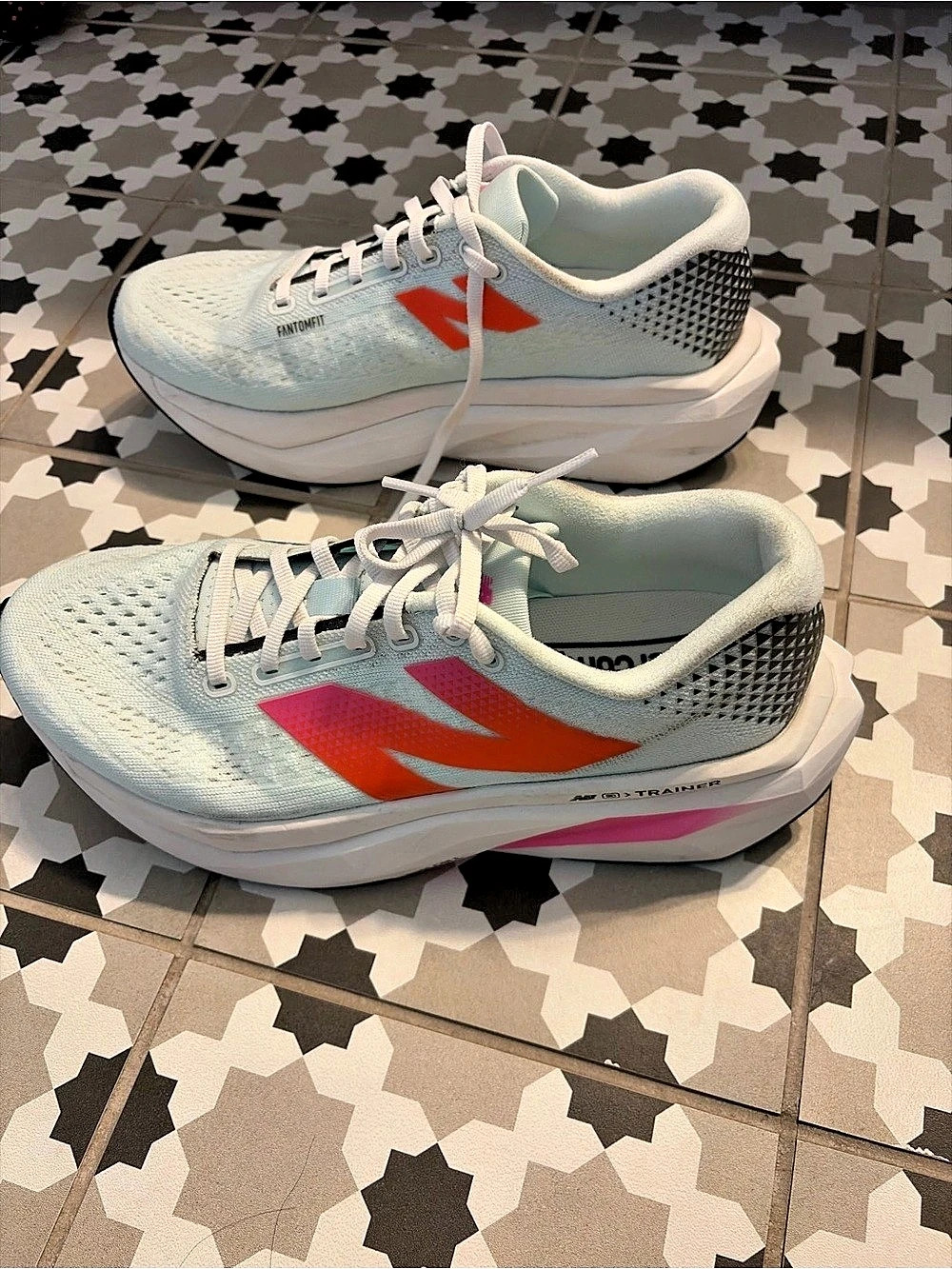New Balance Super Comp Trainers Running Shoes Green Orange US 8.5 2e
